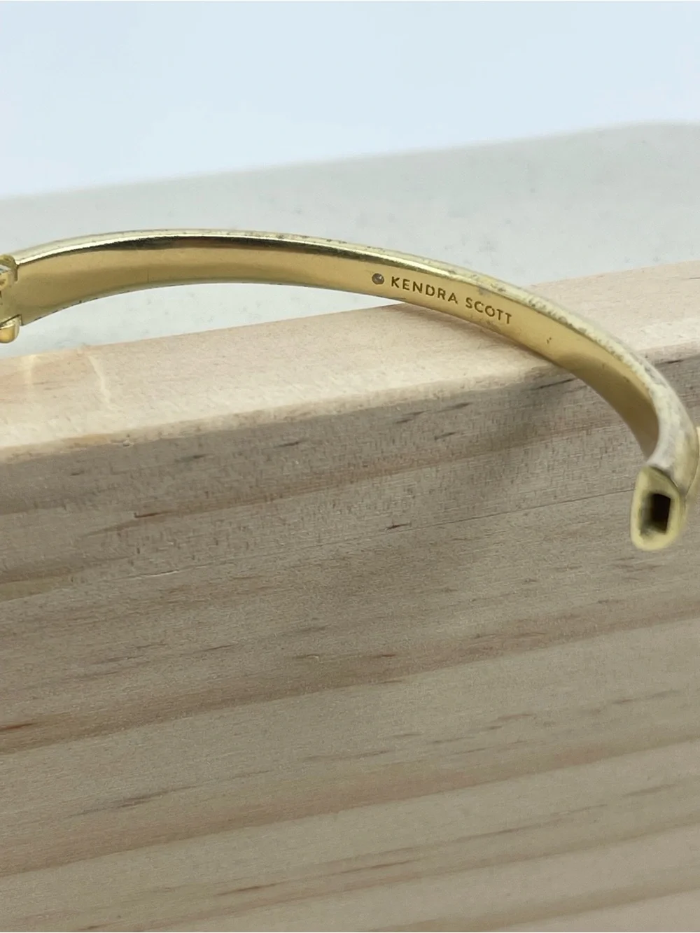 Kendra Scott Gold Star Motif Bangle Bracelet